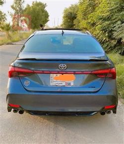 تويوتا أفالون